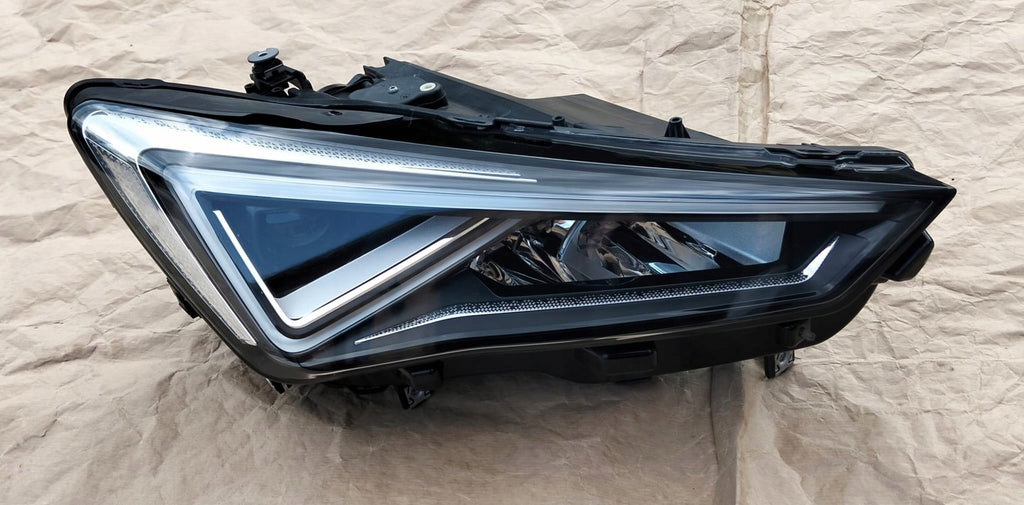 Frontscheinwerfer Seat Tarraco 5FJ941774B Rechts Scheinwerfer Headlight