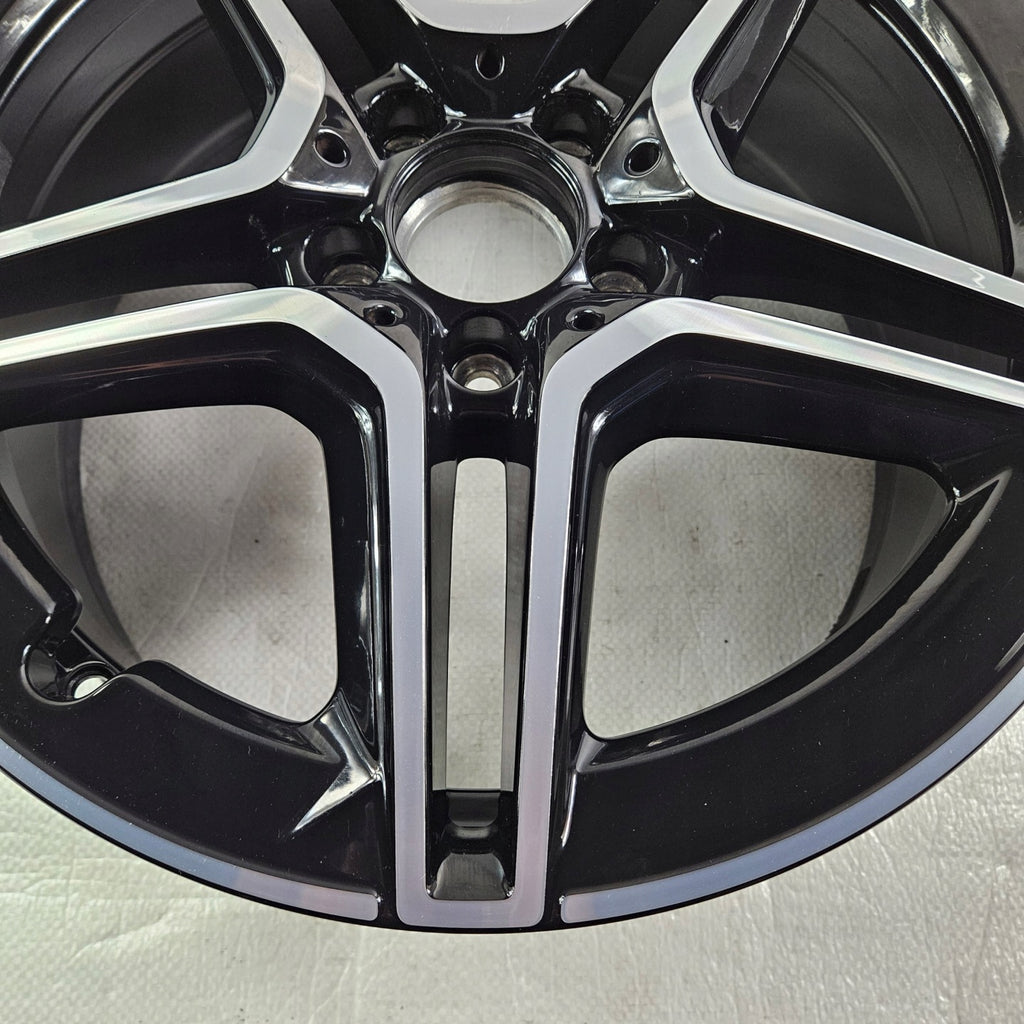 1x Alufelge 18 Zoll 7.5" 5x112 49ET A1774011500 Mercedes-Benz Gla H247 Rim Wheel FEL3804736680hm