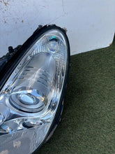 Laden Sie das Bild in den Galerie-Viewer, Frontscheinwerfer Mercedes-Benz Cls A21982009873 Xenon Links Headlight