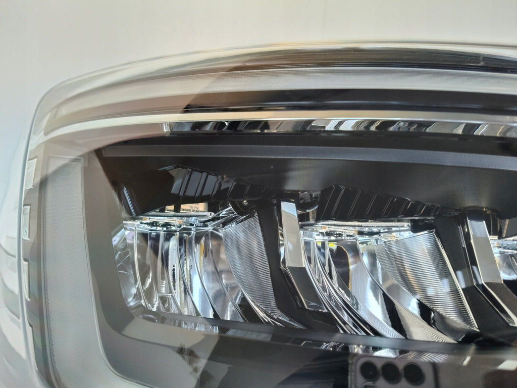 Frontscheinwerfer Renault Trafic III 260102899R Full LED Rechts Headlight SCH8348025824ft