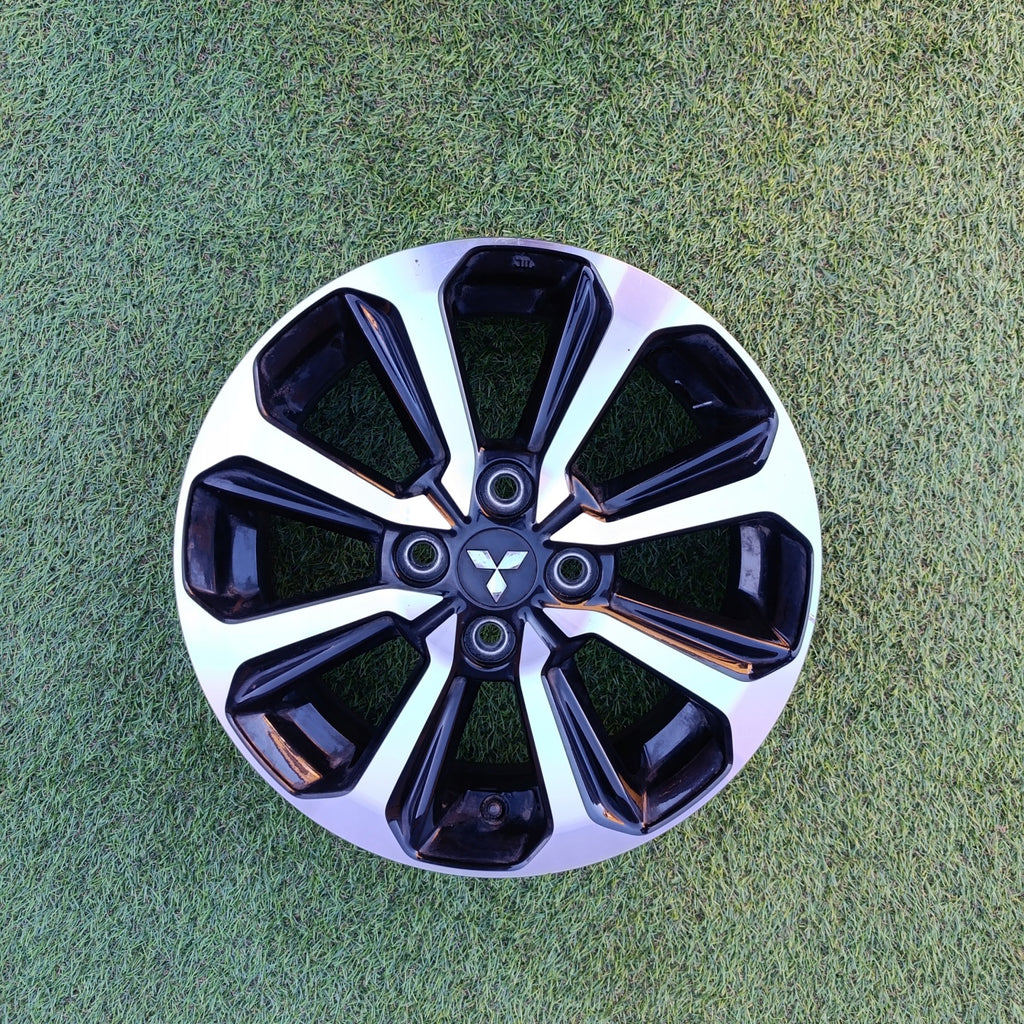 1x Alufelge 15 Zoll 5.0" 4x100 Mitsubishi Space Star Colt I Rim Wheel FEL3261844644jh