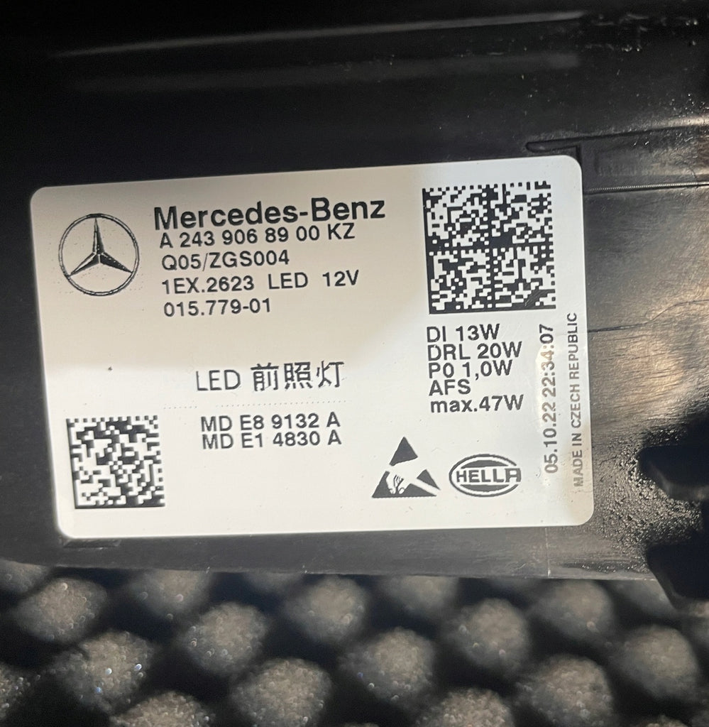 Frontscheinwerfer Mercedes-Benz Eqa Eqb A2439069000KZ LED Rechts oder Links