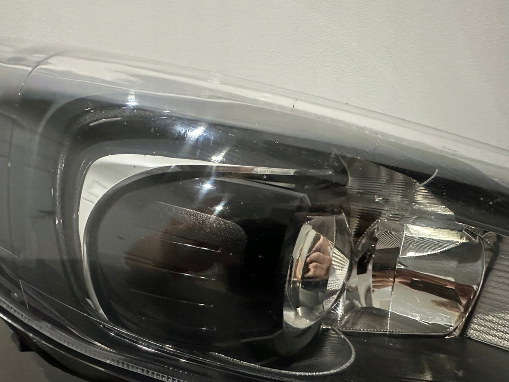 Frontscheinwerfer Ford Focus F1EB-13005-CF Rechts Scheinwerfer Headlight SCH1693540254to