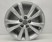 Laden Sie das Bild in den Galerie-Viewer, 1x Alufelge 16 Zoll 6.0&quot; 5x114.3 45ET Toyota Camry Rim Wheel