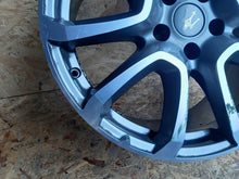 Laden Sie das Bild in den Galerie-Viewer, 1x Alufelge 19 Zoll 8.5" 5x114.3 670044699 Maserati Levante Rim Wheel FEL3578437418nw