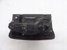 Laden Sie das Bild in den Galerie-Viewer, Rückleuchte VW Amarok 2H1945096J Rechts Rearlight