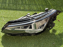 Load image into Gallery viewer, Frontscheinwerfer VW Golf VIII 5H1941059N Links Scheinwerfer Headlight SCH2641631765kg