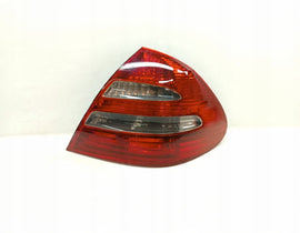 Rückleuchte Mercedes-Benz W211 A2118200464 Rechts Rearlight