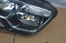 Laden Sie das Bild in den Galerie-Viewer, Frontscheinwerfer Dacia Duster 260608209R Links Scheinwerfer Headlight
