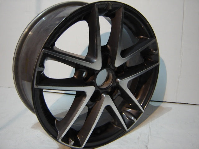 1x Alufelge 16 Zoll 6.5" 5x114.3 45ET Glanz Graphit 42611YY500 Mg Avensis Verso