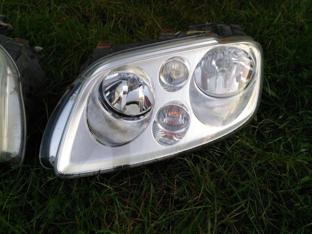 Frontscheinwerfer VW Touran LED Ein Satz Scheinwerfer Headlight SCH4625749338ya