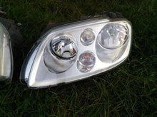 Laden Sie das Bild in den Galerie-Viewer, Frontscheinwerfer VW Touran LED Ein Satz Scheinwerfer Headlight SCH4625749338ya