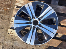 Laden Sie das Bild in den Galerie-Viewer, 1x Alufelge 17 Zoll 7.0" 5x112 A2064011700 Mercedes-Benz Rim Wheel FEL1794041827zo