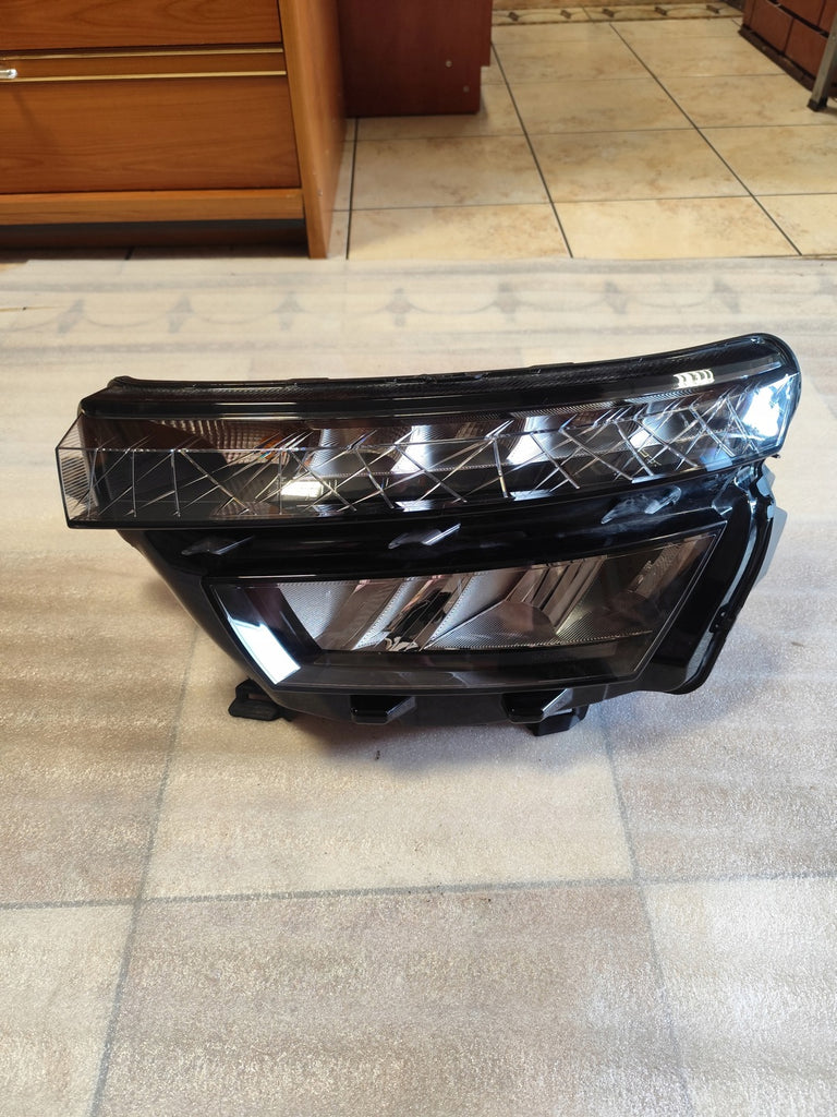 Frontscheinwerfer Skoda Kamiq 658941015B LED Links Scheinwerfer Headlight SCH4360116067hj