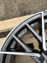 Laden Sie das Bild in den Galerie-Viewer, 1x Alufelge 19 Zoll 8.5" 5x112 Audi Rim Wheel FEL3281384194ds