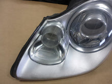 Load image into Gallery viewer, Frontscheinwerfer Porsche Cayenne 7L5941005AR Xenon Links Scheinwerfer Headlight SCH5138015042wv