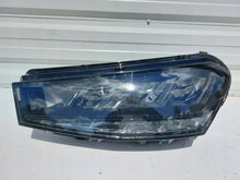 Laden Sie das Bild in den Galerie-Viewer, Frontscheinwerfer Skoda Fabia IV 6VB941015 LED Links Scheinwerfer Headlight SCH9436171484ir