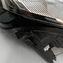 Load image into Gallery viewer, Frontscheinwerfer Audi Touareg 761941035 1EX013143-01 LED Links Headlight