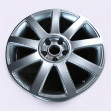 Load image into Gallery viewer, 1x Alufelge 18 Zoll 4E0601025AB Audi A8 Rim Wheel