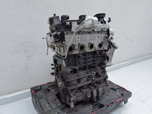 Laden Sie das Bild in den Galerie-Viewer, Motor Audi Seat Skoda VW I CBBA 2.0 TDI 115TKm Diesel Engine Unkomplett MOT5428806784az