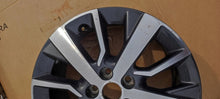 Laden Sie das Bild in den Galerie-Viewer, 1x Alufelge 17 Zoll 7.0" 5x108 46ET Toyota Proace Rim Wheel FEL2473652174hw
