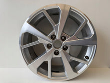 Laden Sie das Bild in den Galerie-Viewer, 1x Alufelge 18 Zoll 83A601025J Audi Q3 Rim Wheel FEL2242881002ds