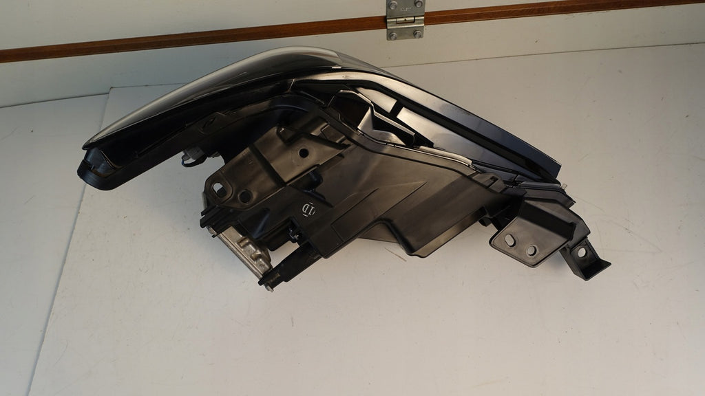 Frontscheinwerfer Mazda III BCJH-51040 LED Links Scheinwerfer Headlight