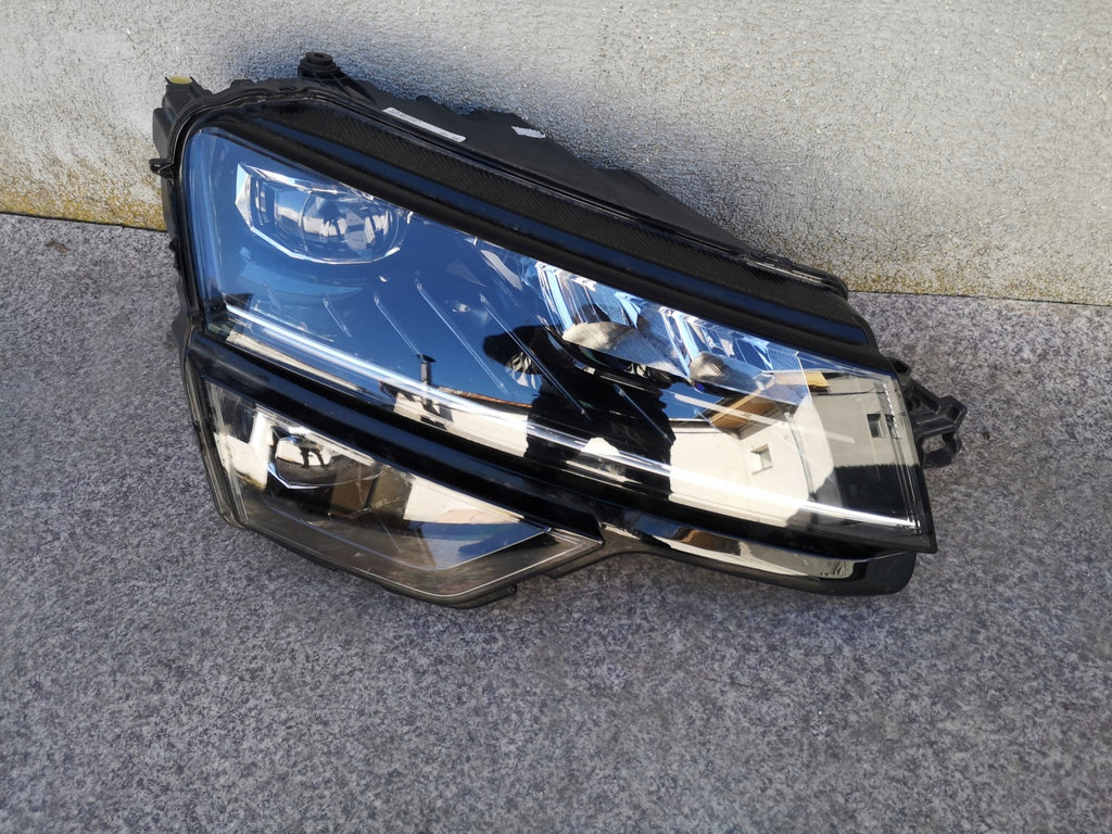 Frontscheinwerfer Skoda Karoq 57B941016D Rechts Scheinwerfer Headlight SCH5952243861ba