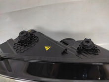 Laden Sie das Bild in den Galerie-Viewer, Frontscheinwerfer VW Caddy 2K1941032A 1EL01228610 Xenon Rechts Headlight SCH9254986595hu