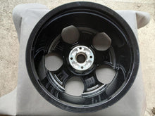 Laden Sie das Bild in den Galerie-Viewer, 1x Alufelge 18 Zoll 7.0" 4x108 35ET 9835097680 Opel Mokka Rim Wheel FEL7655060277vc