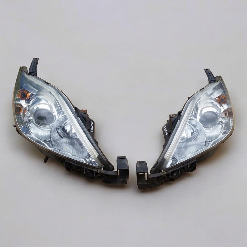 Frontscheinwerfer Mazda 5 P7705L Xenon Ein Stück (Rechts oder Links) Headlight