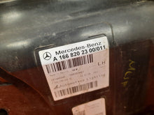 Laden Sie das Bild in den Galerie-Viewer, Frontscheinwerfer Mercedes-Benz X166 A16682023 Links Scheinwerfer Headlight SCH9633569025gr