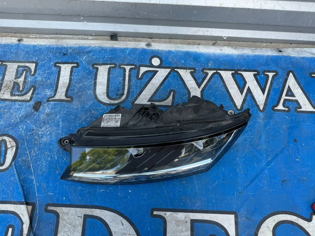 Frontscheinwerfer Skoda Fabia III 6V1941015D Links Scheinwerfer Headlight