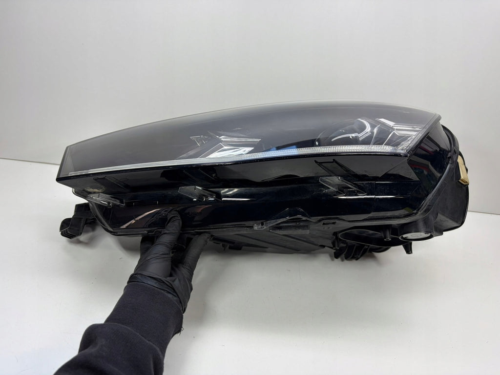 Frontscheinwerfer Skoda Fabia IV 6VB941015A Links Scheinwerfer Headlight SCH1165359499ry