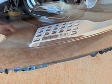 Laden Sie das Bild in den Galerie-Viewer, Frontscheinwerfer Mercedes-Benz W206 A2069064703 LED Links Headlight SCH4812928572aw