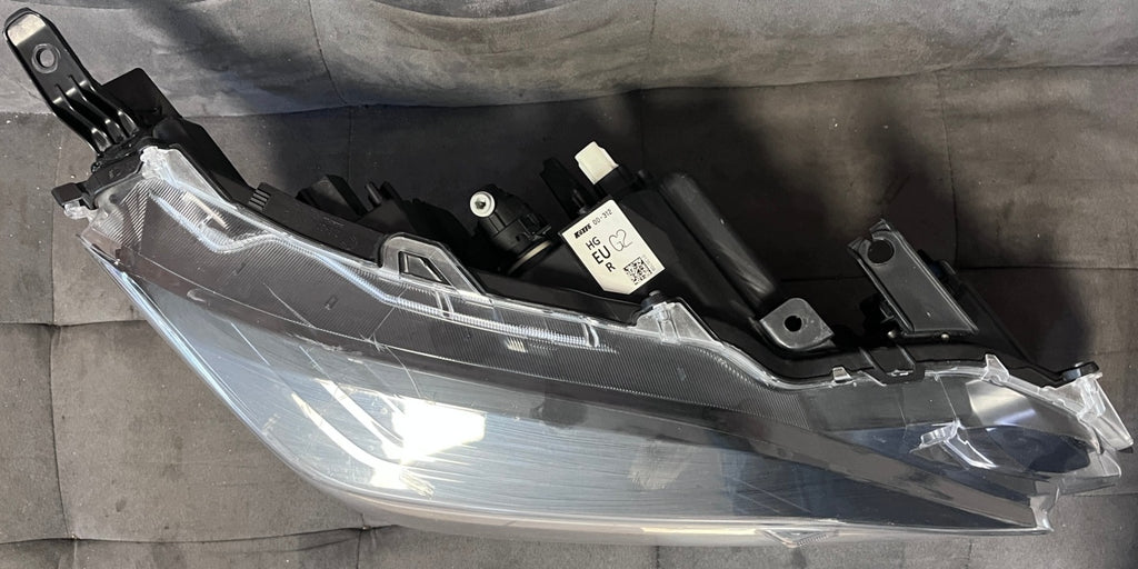 Frontscheinwerfer Toyota Yaris Cross 81110-0D312 Full LED Rechts Headlight SCH9340258874ne