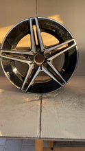 Load image into Gallery viewer, 1x Alufelge 18 Zoll 8.5" 5x112 52ET Glanz Schwarz A2064011800 Mercedes-Benz W206 FEL3593894599bc