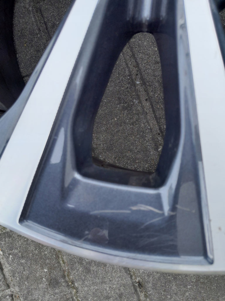 1x Alufelge 17 Zoll 7.5" 5x112 30ET Glanz Graphit 6883517 BMW G21 G20 Mg FEL7495544165tf
