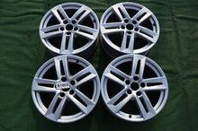Laden Sie das Bild in den Galerie-Viewer, 4x Alufelge 17 Zoll 7.0" 5x112 42ET Glanz Silber 8W0601025P Audi A4 B9 Rim Wheel FEL2819009658rd