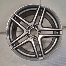 Laden Sie das Bild in den Galerie-Viewer, 1x Alufelge 19 Zoll 9.5" 5x112 52ET A2124010900 Mercedes-Benz W212 Rim Wheel FEL2912593471vq