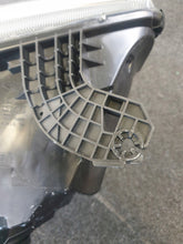 Laden Sie das Bild in den Galerie-Viewer, Frontscheinwerfer Ford Transit Custom JK2113W030 LED Links Headlight