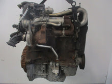 Laden Sie das Bild in den Galerie-Viewer, Motor Renault Clio III K9K768 1.5 DCI 68PS 50kW 2007 Diesel Engine Unkomplett