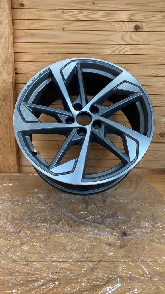 1x Alufelge 19 Zoll 8.5" 5x112 38ET Glanz Grau 83A601025 Audi Q3 Mg Rim Wheel FEL9534582058fr