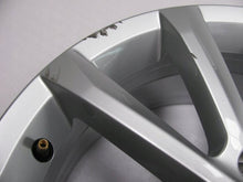 Laden Sie das Bild in den Galerie-Viewer, 1x Alufelge 17 Zoll 6.5" 5x112 41ET Glanz Silber 3G0601025C VW Passat B8 FEL1656108309wz