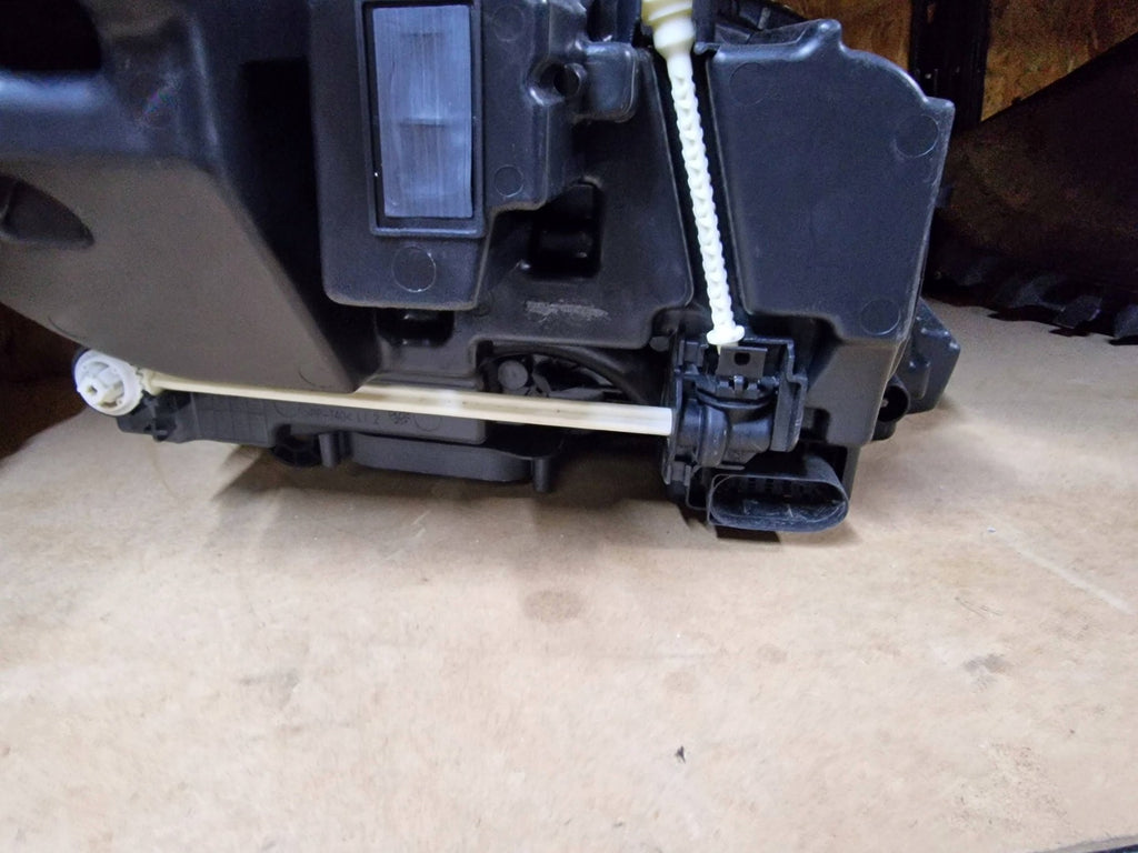 Frontscheinwerfer Mercedes-Benz W213 LOL692 Links Scheinwerfer Headlight SCH5959305140pv