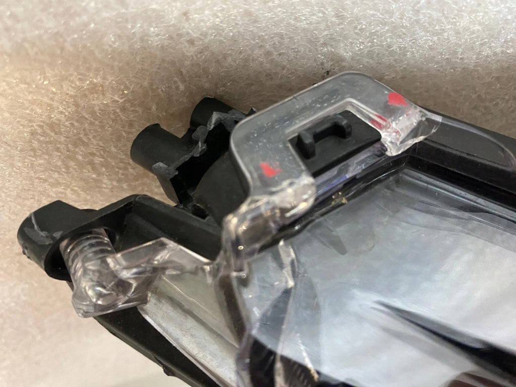 Frontscheinwerfer Toyota Corolla 81110-02S70 LED Ein Stück (Rechts oder Links)