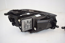 Laden Sie das Bild in den Galerie-Viewer, Frontscheinwerfer Mercedes-Benz Gle V167 A1679064204 LED Rechts Headlight