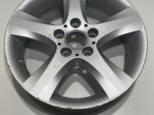 Laden Sie das Bild in den Galerie-Viewer, 1x Alufelge 17 Zoll 7.0&quot; 5x120 47ET Matt Silber 6762889 BMW 1 E88 E81 E82 E87
