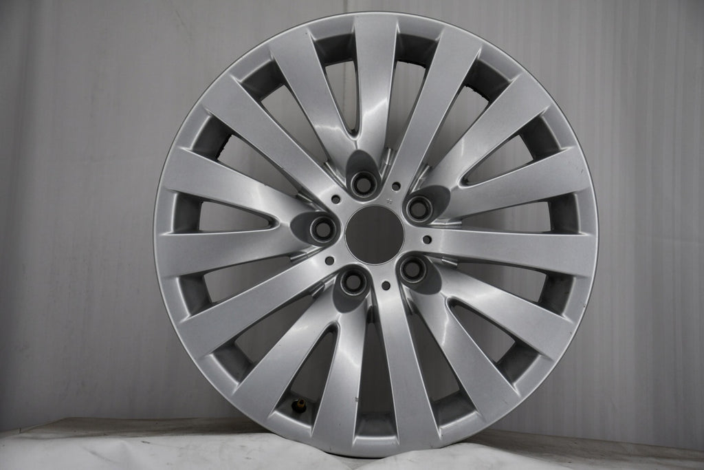 1x Alufelge 18 Zoll 8.0" 5x120 30ET Glanz Silber 6775777 BMW 1 Rim Wheel FEL5682138207id