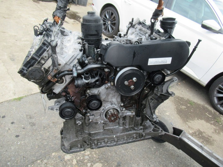 Motor Audi A4 B8 CAM 2.7 TDI 190PS 140kW 143TKm Diesel Engine Komplett MOT5320559840bu